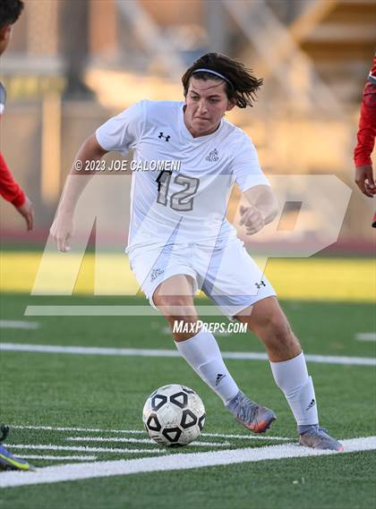Thumbnail 1 in Lee vs Reagan photogallery.
