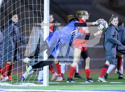 Thumbnail 2 in Lee vs Reagan photogallery.