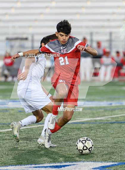 Thumbnail 1 in Lee vs Reagan photogallery.