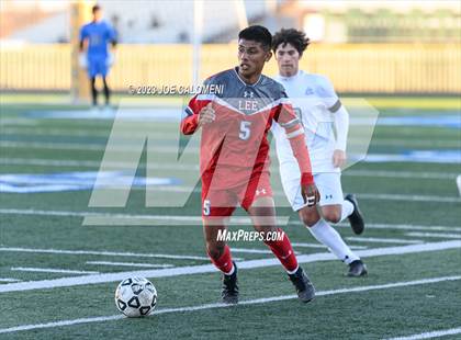 Thumbnail 2 in Lee vs Reagan photogallery.