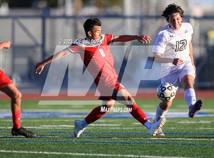Thumbnail 1 in Lee vs Reagan photogallery.