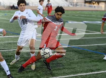 Thumbnail 1 in Lee vs Reagan photogallery.