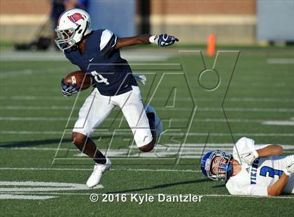 Thumbnail 2 in Nolan Catholic @ Richland photogallery.
