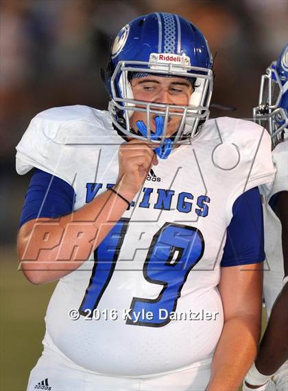 Thumbnail 2 in Nolan Catholic @ Richland photogallery.