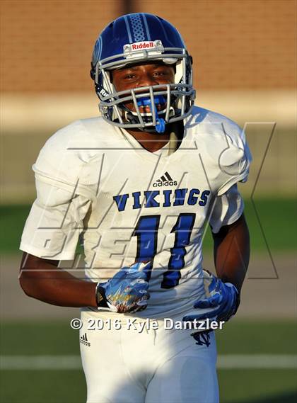 Thumbnail 1 in Nolan Catholic @ Richland photogallery.