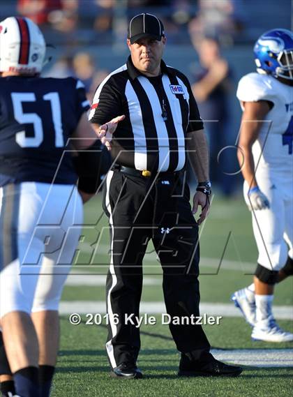 Thumbnail 2 in Nolan Catholic @ Richland photogallery.