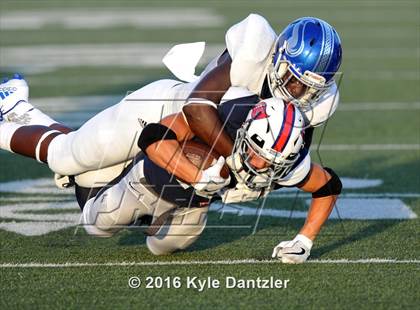 Thumbnail 2 in Nolan Catholic @ Richland photogallery.