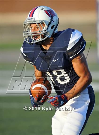 Thumbnail 2 in Nolan Catholic @ Richland photogallery.