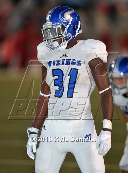 Thumbnail 2 in Nolan Catholic @ Richland photogallery.