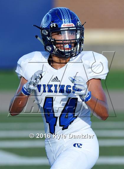 Thumbnail 3 in Nolan Catholic @ Richland photogallery.