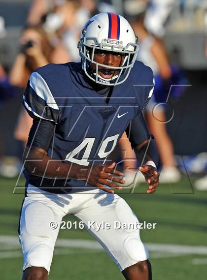 Thumbnail 3 in Nolan Catholic @ Richland photogallery.