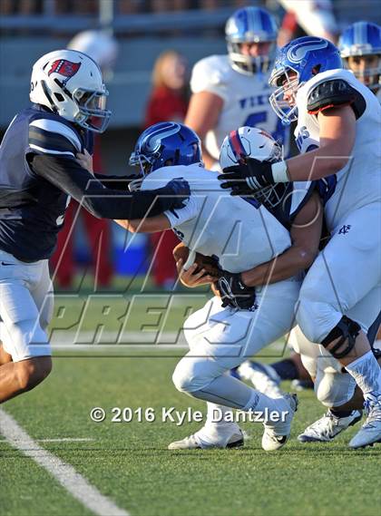 Thumbnail 1 in Nolan Catholic @ Richland photogallery.