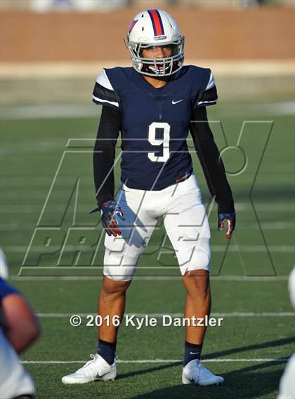 Thumbnail 1 in Nolan Catholic @ Richland photogallery.