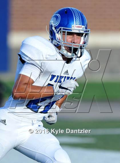 Thumbnail 2 in Nolan Catholic @ Richland photogallery.