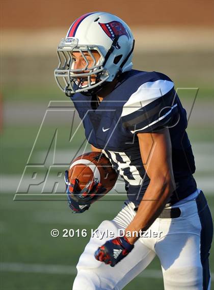 Thumbnail 3 in Nolan Catholic @ Richland photogallery.