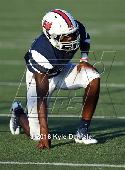 Thumbnail 1 in Nolan Catholic @ Richland photogallery.