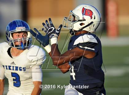 Thumbnail 3 in Nolan Catholic @ Richland photogallery.