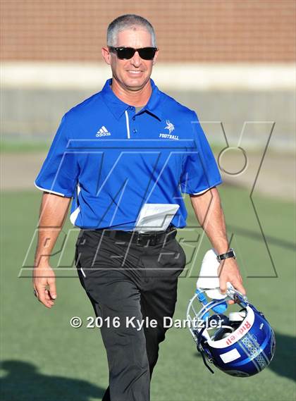 Thumbnail 3 in Nolan Catholic @ Richland photogallery.
