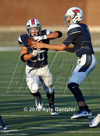 Thumbnail 2 in Nolan Catholic @ Richland photogallery.