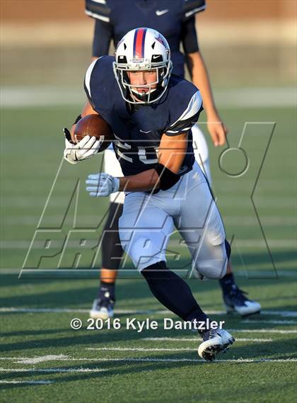 Thumbnail 2 in Nolan Catholic @ Richland photogallery.
