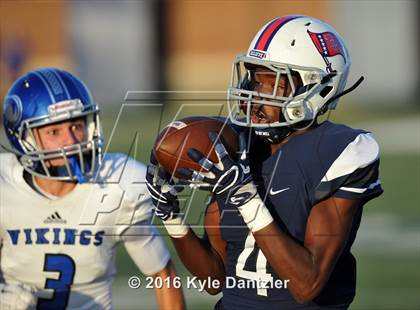 Thumbnail 1 in Nolan Catholic @ Richland photogallery.