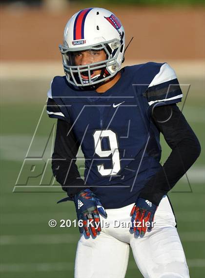 Thumbnail 3 in Nolan Catholic @ Richland photogallery.
