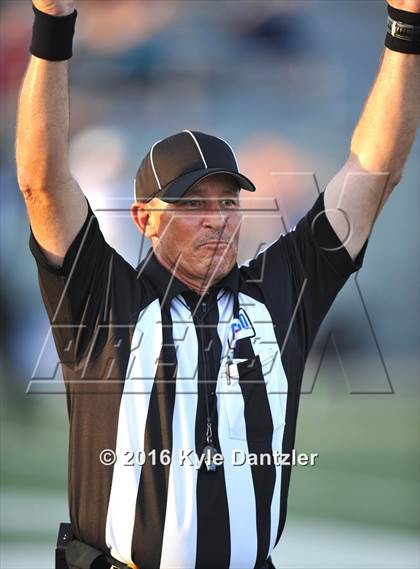 Thumbnail 3 in Nolan Catholic @ Richland photogallery.