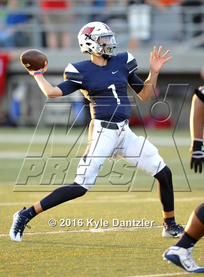 Thumbnail 3 in Nolan Catholic @ Richland photogallery.