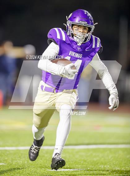 Thumbnail 2 in Lakewood @ Valencia (CIF SS DIVISION 5 ROUND 1 ) photogallery.