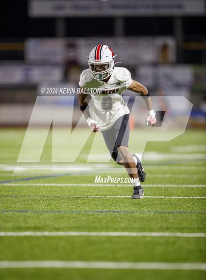 Thumbnail 2 in Lakewood @ Valencia (CIF SS DIVISION 5 ROUND 1 ) photogallery.