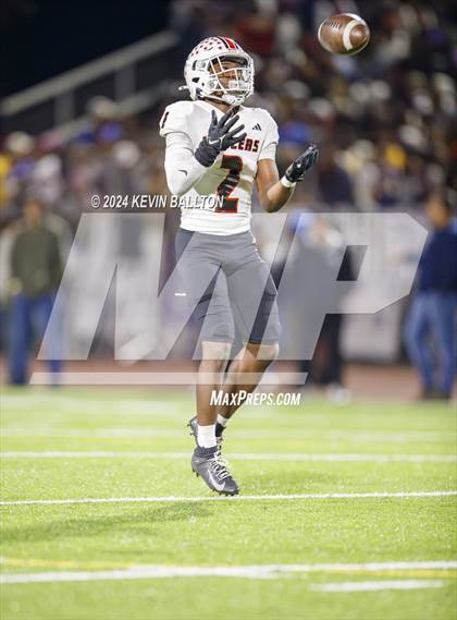 Thumbnail 3 in Lakewood @ Valencia (CIF SS DIVISION 5 ROUND 1 ) photogallery.