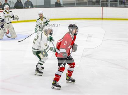 Thumbnail 2 in Hingham vs Bishop Feehan (Lee & Mike Tenny Cup) photogallery.