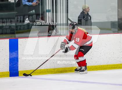 Thumbnail 2 in Hingham vs Bishop Feehan (Lee & Mike Tenny Cup) photogallery.
