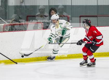 Thumbnail 2 in Hingham vs Bishop Feehan (Lee & Mike Tenny Cup) photogallery.