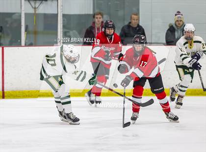 Thumbnail 1 in Hingham vs Bishop Feehan (Lee & Mike Tenny Cup) photogallery.