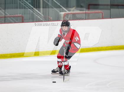 Thumbnail 2 in Hingham vs Bishop Feehan (Lee & Mike Tenny Cup) photogallery.