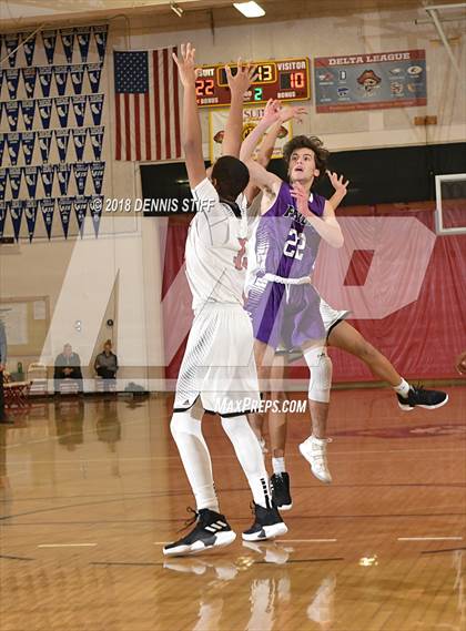 Thumbnail 3 in Fairfield vs. Bradshaw Christian (Jesuit JV Tournament) photogallery.