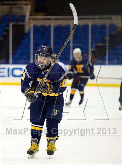 Thumbnail 2 in Xavier vs. Xaverian photogallery.