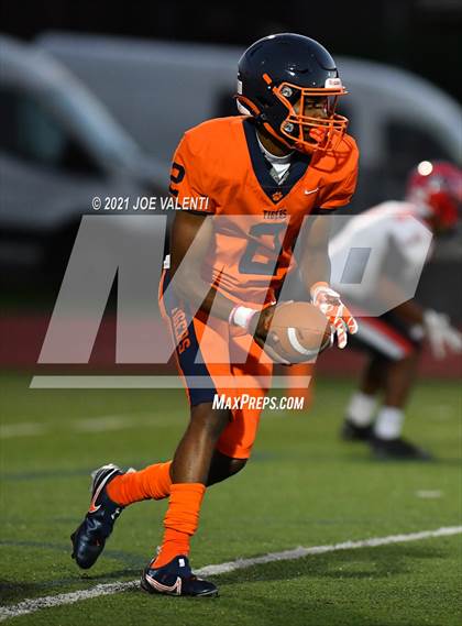 Thumbnail 3 in Clarence @ Bennett/Olmsted/Middle Early College/East  photogallery.