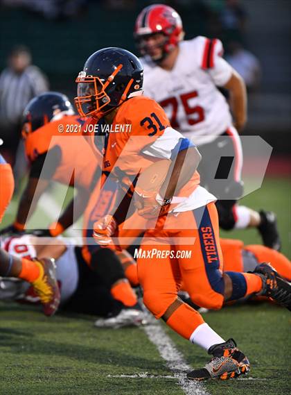 Thumbnail 3 in Clarence @ Bennett/Olmsted/Middle Early College/East  photogallery.
