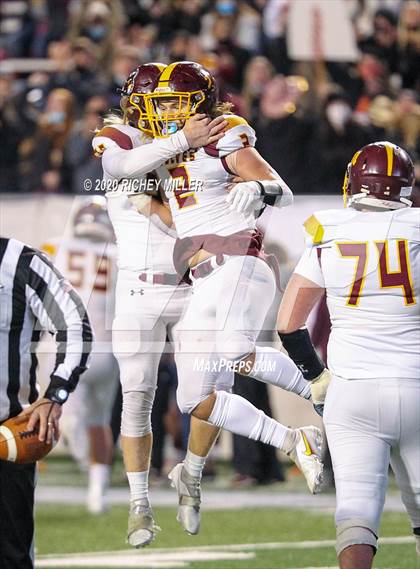 Thumbnail 1 in Greenwood vs. Lake Hamilton (AAA 6A Final) photogallery.