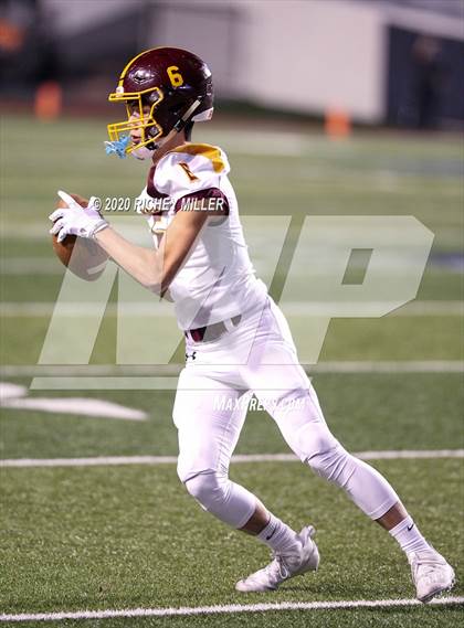 Thumbnail 2 in Greenwood vs. Lake Hamilton (AAA 6A Final) photogallery.