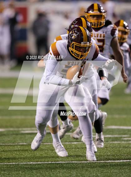 Thumbnail 1 in Greenwood vs. Lake Hamilton (AAA 6A Final) photogallery.
