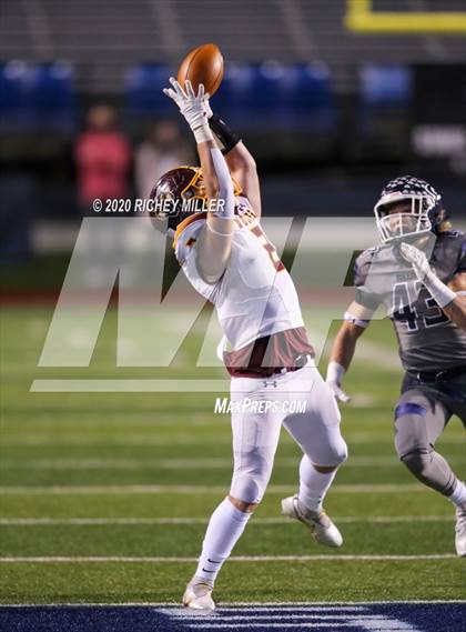 Thumbnail 1 in Greenwood vs. Lake Hamilton (AAA 6A Final) photogallery.