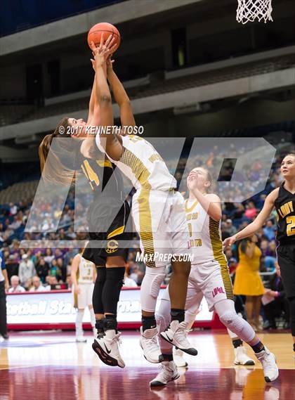 Thumbnail 3 in Buffalo vs. Canadian (UIL 3A Final) photogallery.