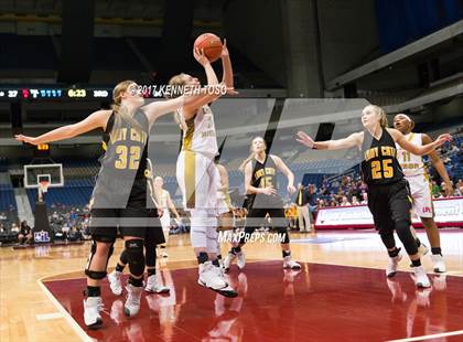 Thumbnail 3 in Buffalo vs. Canadian (UIL 3A Final) photogallery.