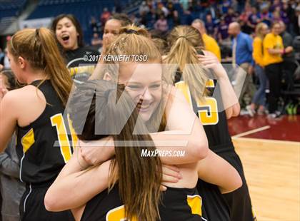 Thumbnail 3 in Buffalo vs. Canadian (UIL 3A Final) photogallery.