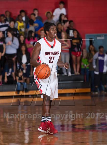 Thumbnail 1 in Hebron vs Creekview (Carrollton-Farmers Branch Basketball Classic) photogallery.