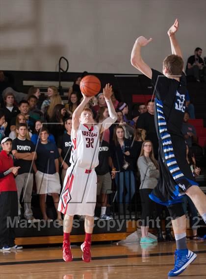 Thumbnail 2 in Hebron vs Creekview (Carrollton-Farmers Branch Basketball Classic) photogallery.