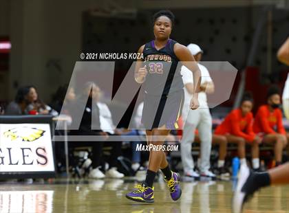 Thumbnail 3 in Lynwood vs. Etiwanda photogallery.